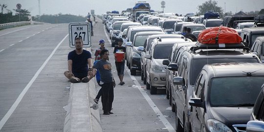 Lima penyebab utama kemacetan di tol Brexit versi MTI