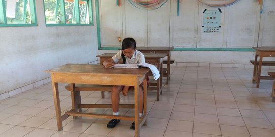 Pengakuan Ketut Ayu, satu-satunya siswi kelas VI SD 2 di Gianyar