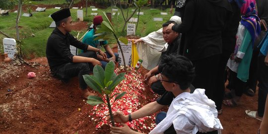 tempat nongkrong di ciledug Mayat staf Bank Bukopin Tangsel dibuang di PIK dimakamkan 