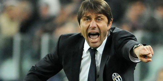 Pelatih anyar Chelsea tiba di London