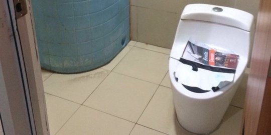 Toilet puluhan miliar di Gedung DPRD DKI banyak rusak