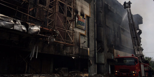 Usai terbakar, berembus isu korupsi di Pasar Aksara