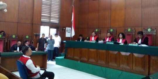 KY: Kehadiran hakim nonkarier tetap diperlukan