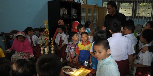 Menteri Yuddy: Izin PNS antar anak sekolah sampai jam 11.00