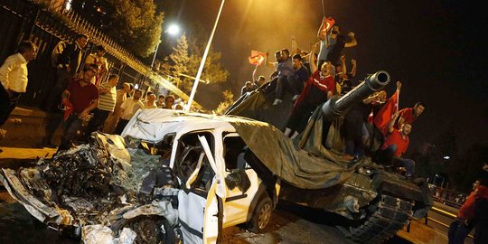 Kudeta Turki menyisakan 60 orang tewas, 754 tentara ditahan