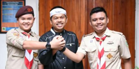 Bupati Dedi minta guru tak ragu menghukum anaknya yang melanggar