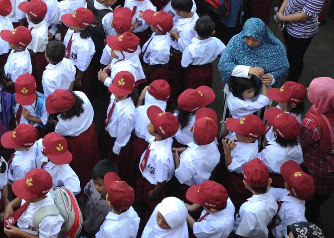 hari pertama sekolah