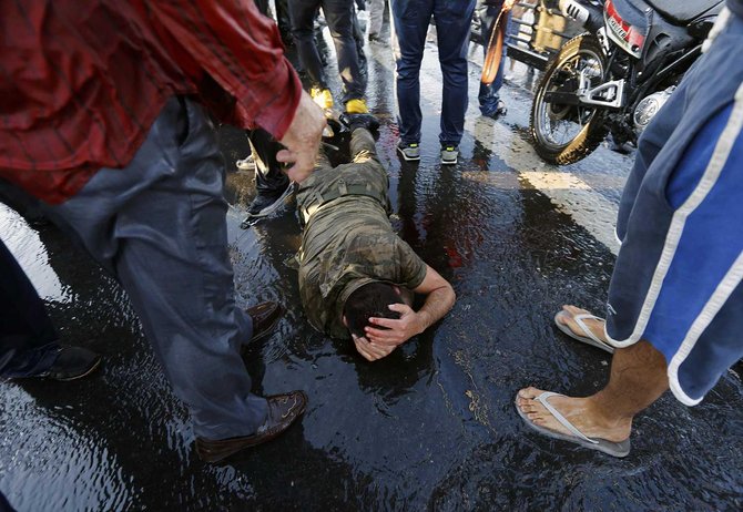 warga turki hakimi tentara