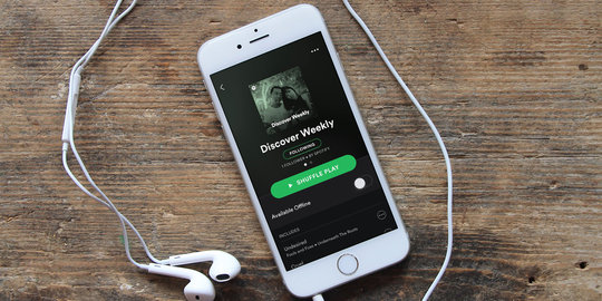 Pengguna Spotify Indonesia streaming musik 90 menit tiap harinya