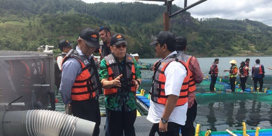 Majukan pariwisata, keramba jaring apung Danau Toba tak perlu diusir