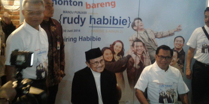 Serunya nonton bareng Rudy Habibie di 7 kota bersama BRI 