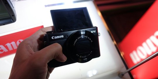 Canon rilis kamera saku baru cocok buat para vlogger