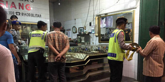 Toko emas Kidang di Magelang dibobol pencuri, 4 Kg emas hilang