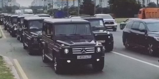 Pamer pawai kelulusan, siswa sekolah intelijen Rusia dihukum