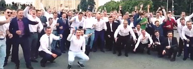 siswa lulusan sekolah intelijen rusia