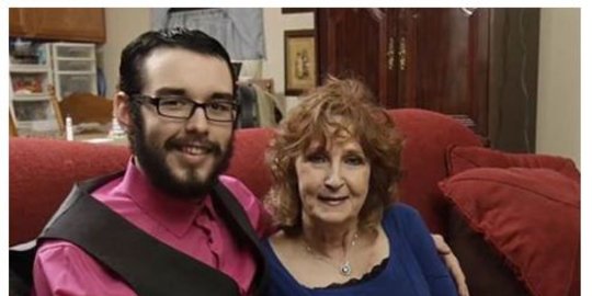 usia pemuda 17 tahun ini nikahi nenek 71 tahun rev2