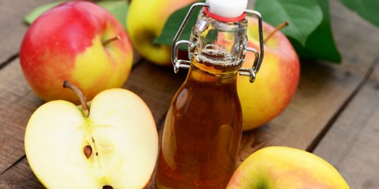 7 cara ampuh memutihkan gigi dengan bahan alami