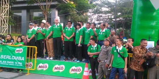 Buka MILO Jakarta International 10K, Djarot lepas tembakan ke udara