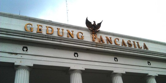 Simak kisah pengasingan Soekarno dan perenungannya soal Pancasila