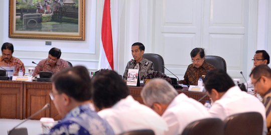 Hal penting apa yang dibahas Jokowi di sidang kabinet besok?