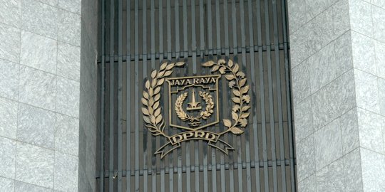 BK DPRD DKI baru bertindak jika ada aduan terkait suap reklamasi