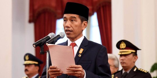 Jokowi pastikan umumkan pergantian menteri, minta dukungan rakyat