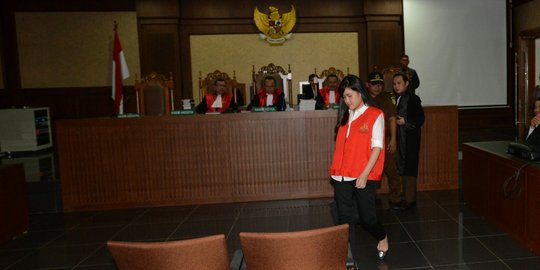 Pegawai Olivier sempat aneh, sudah 1 jam Jessica tak juga pesan menu