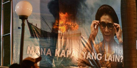 sebut luhut tak tahu aturan pelarangan kapal asing rev4