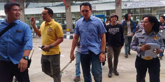 Jejak kutu loncat Ahok demi berkuasa