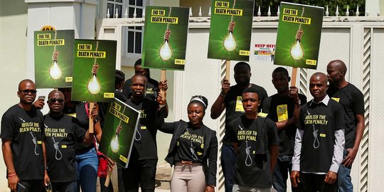 Protes eksekusi mati, warga Nigeria geruduk Kedubes RI di Abuja