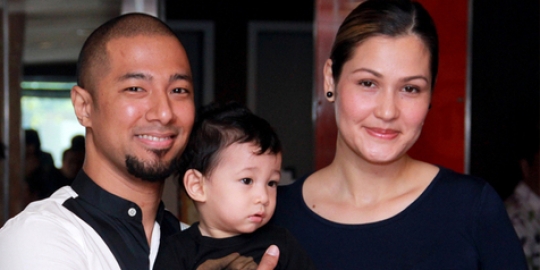 Cerita Rima Melati Adams, dari aturan genap ganjil sampai anak