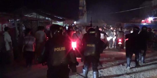 Ini situasi mencekam kerusuhan bernuansa SARA di Tanjungbalai