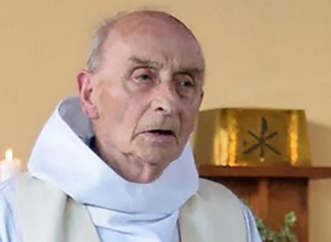 pastur dipenggal jacques hamel
