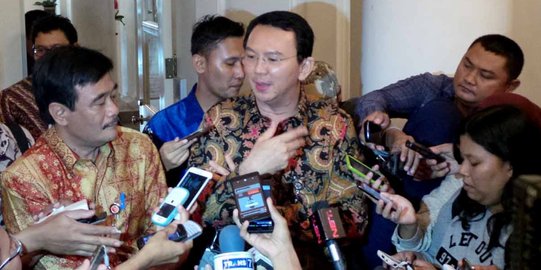 Soal siapa wakilnya di Pilgub, Ahok ngaku tak mau ambil pusing