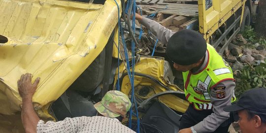 Sopir truk maut tewaskan 10 orang di Cianjur jadi tersangka