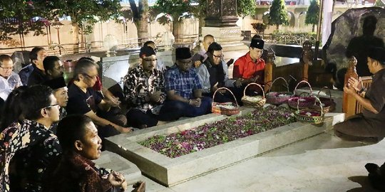 Ziarah makam Bung Karno awali syukuran Hari Lahir Pancasila