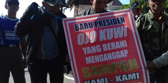 Pensiunan Solo tuntut Jokowi cairkan gaji ke-14