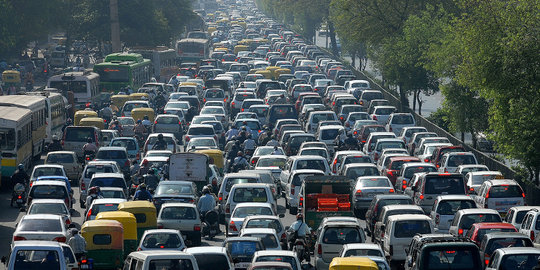 hari berlalu warga beijing terlepas dari macet 99 km rev1