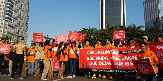 Pemuda Surabaya geram Risma terus digoda ikut Pilkada DKI Jakarta
