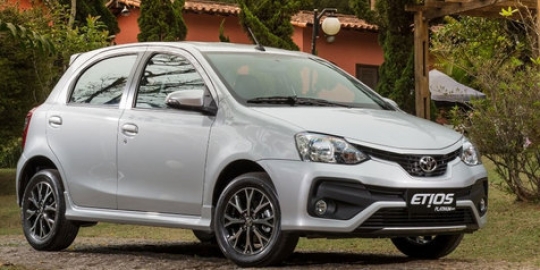 Toyota segarkan eksterior Etios Platinum Facelift