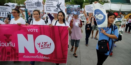 Nasib demokrasi Thailand dipertaruhkan lewat referendum junta
