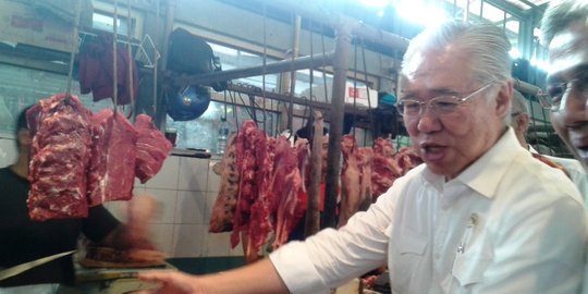 Pedagang curhat ke mendag: Daging beku tak laku dijual