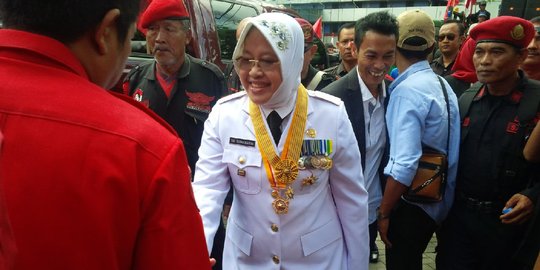 Pemuda Surabaya: Cuma Risma yang bisa kalahkan Ahok