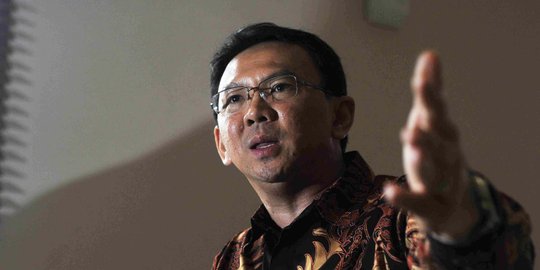Ajukan judicial review, Ahok siap debat UU Pilkada di MK