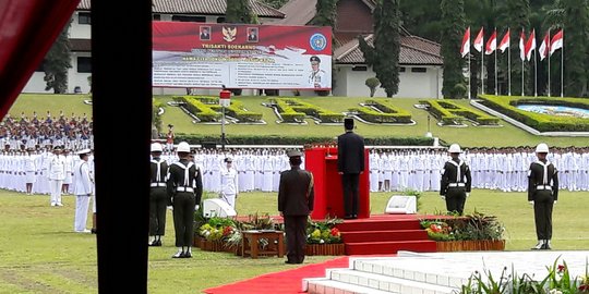 Presiden Jokowi lantik 1.921 praja IPDN