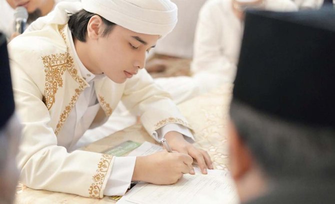 Deretan kisah pernikahan putra-putri ustaz yang bikin haru 