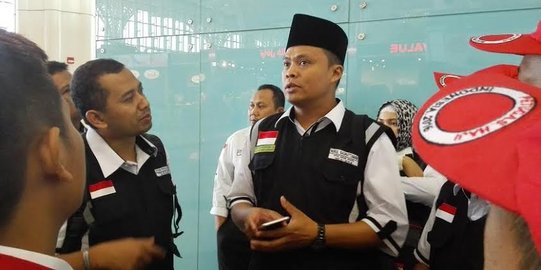 Petugas haji bandara Madinah siap sambut jemaah Kloter I