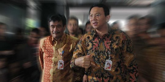 Pasang badan Djarot, saat Ahok diserang soal cuti kampanye