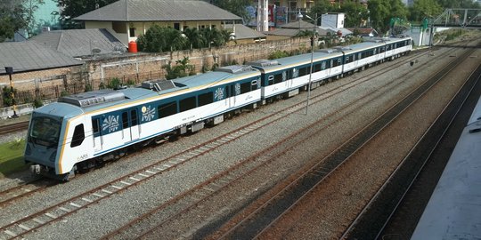 Kereta nirmasinis Bandara Soekarno-Hatta dikerjakan perusahaan lokal