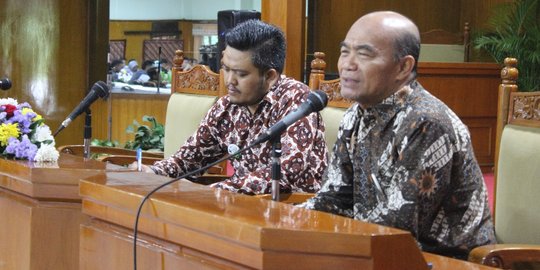 Mendikbud sebut full day school perintah presiden & baru sebatas ide